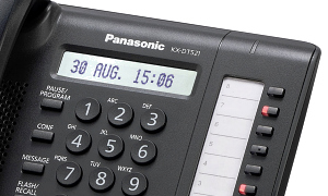 Digitální telefon Panasonic KX-DT521 B | Displej a programovatelná tlačítka